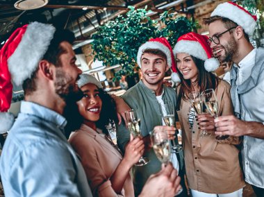 Ofiste Noel Kutlamaları