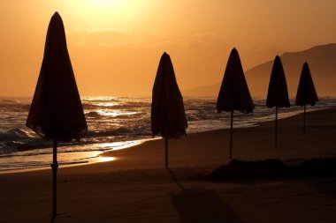 Sunrise Plajda şemsiye