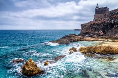 Harbor Melilla deniz feneri.