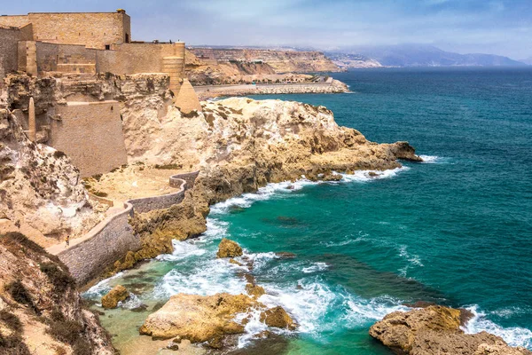 Fortaleza e muralhas da cidade em Melilla . — Fotografia de Stock