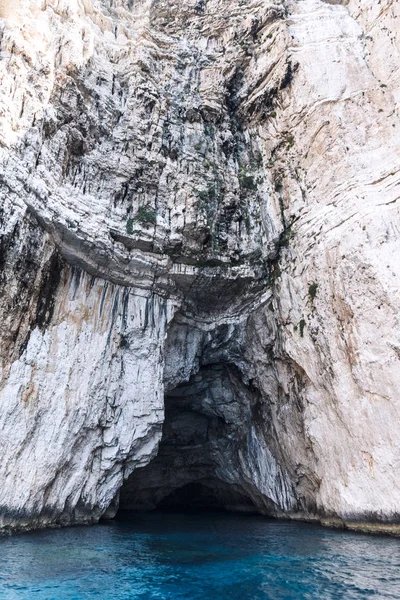 Cueva marina de la isla de Paxos . — Foto de Stock