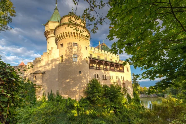 Castello medievale di Bojnice , — Foto Stock