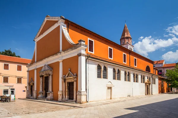 Historisch centrum van de Kroatische stad Zadar. — Stockfoto