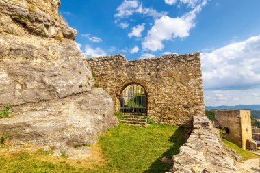 Ortaçağ Kalesi SPI içine kapısı.