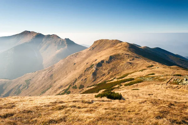 Berglandschap in het Vratna Dal. — Stockfoto