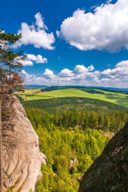 Ostas Masa Dağı görünümden yatay.