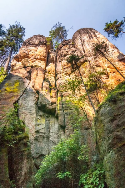 Adrszpach - Ulusal doğa rezerv kayalık şehirde. — Stok fotoğraf