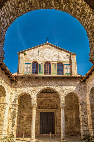 De Eufrasiusbasiliek in Porec, Kroatië. — Stockfoto