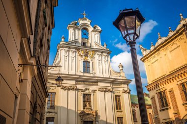 Krakow, Polonya, sokaklarında tarihi binalar.