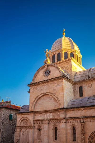 Kathedraal Van James Bij Zonsondergang Een Driebeukige Basiliek Sibenik Kroatië — Stockfoto