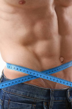 Adam bir diyet sayesinde kilo ve basına pompalanan