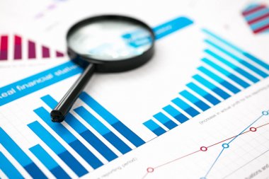 Ofis Masaları lens belgelerle mali istatistikleri