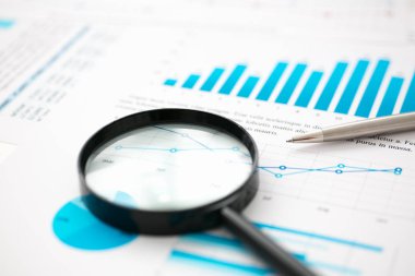 Tablo üzerindeki mali istatistikleri belgeler