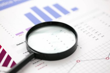 Ofis Masaları lens belgelerle mali istatistikleri