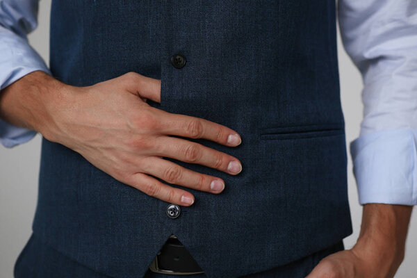 Tie on shirt suit business style man fashion shop