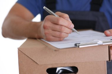 İşbirliği sözleşmesi doldurmak uzman kurye teslimat hizmeti sunuyor