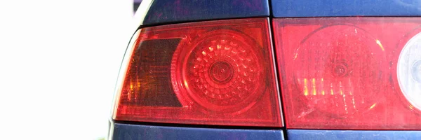 Hintere linke Autolaterne Optik blau auf rot — Stockfoto