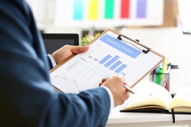 Erkek takım elbise Haritayı istatistikleri grafik eklenecek kısaltıldı kolundan
