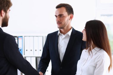 Eskort servisi tercüman ile çalışır