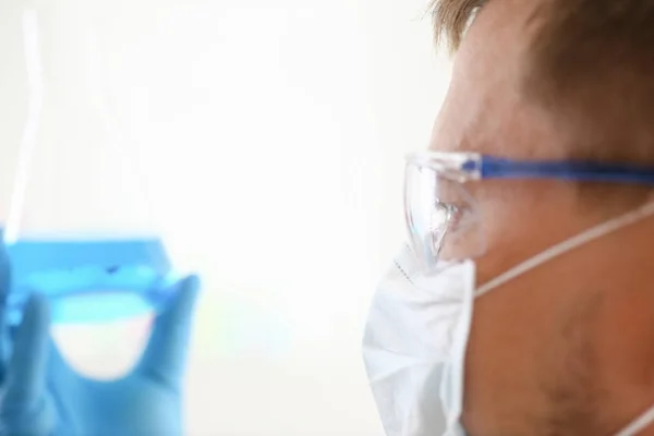 A portrait of a young surgeon chemists doctor — Stock Photo, Image