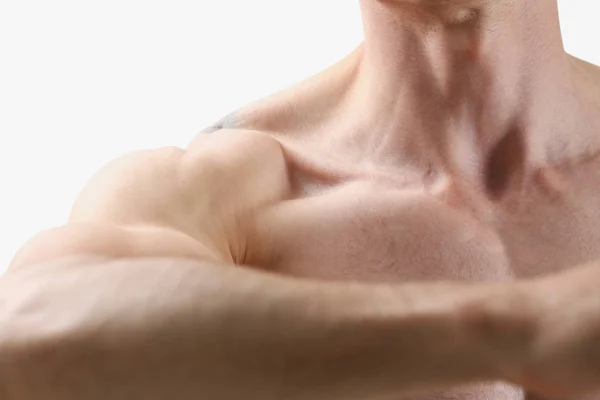 Fitness hombre fondo hombro bíceps — Foto de Stock