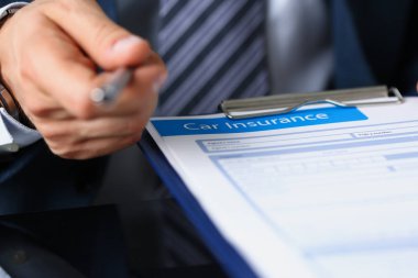 Erkek takım elbise teklif Sözleşme formunda kolundan