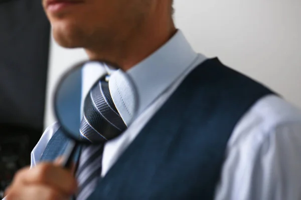 Krawatte auf Hemd Anzug Business-Stil Mann Mode — Stockfoto