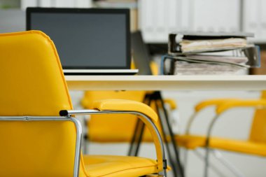 Boş ofis portre işyerinde