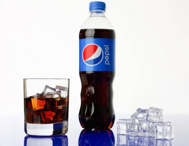 Minsk, Beyaz Rusya - 27.04.2018. Pepsi cola içecek