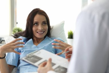 Doktor sağlık durumundan bahsediyor