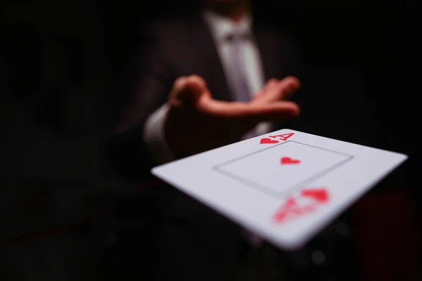 Glücksspiel männlich gewonnen Spiel — Stockfoto