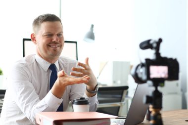 Blogger making video for vlog