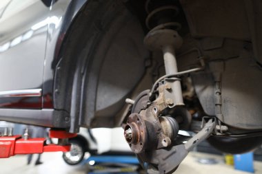 Araç sorunu veya hasar düzeltiliyor