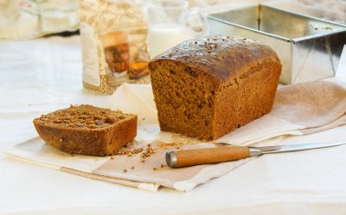 siyah, çavdar kişniş ile ev yapımı ekmek