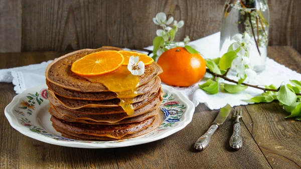 Tortitas Chocolate Con Crema Naranja — Foto de Stock