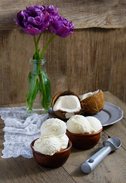 Кокосове Морозиво Домашнє — стокове фото