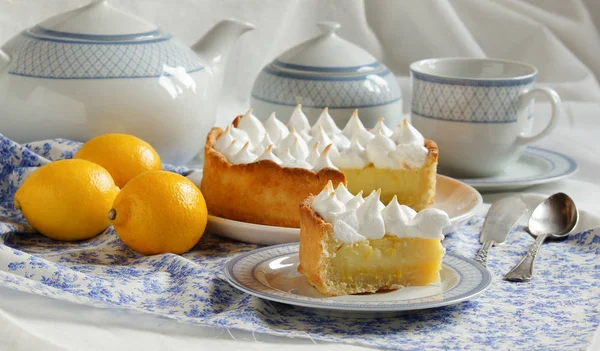 Lemon Meringue Pie Tart — Stock Photo, Image