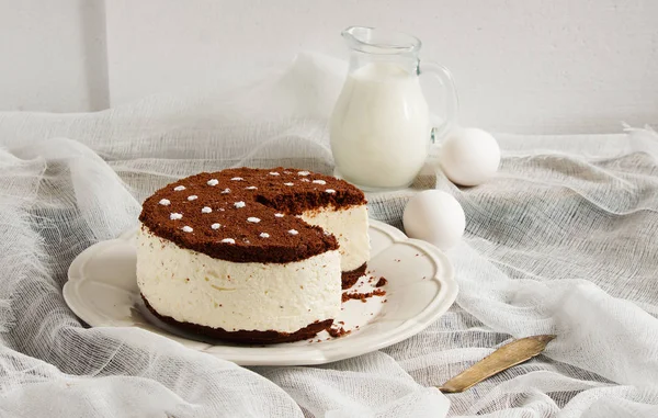 Soufflé Pastel Con Migas Galletas Crema Chocolate — Foto de Stock