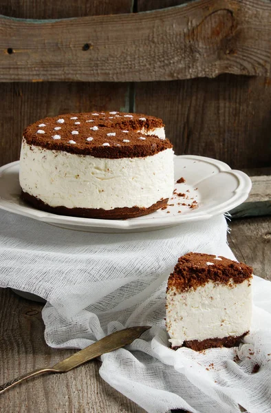 Soufflé Pastel Con Migas Galletas Crema Chocolate — Foto de Stock