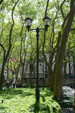 Bryant Park elektrik direğine