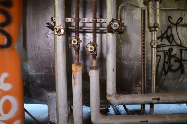 Valves In an Abandoned Power Station — Stock Photo, Image