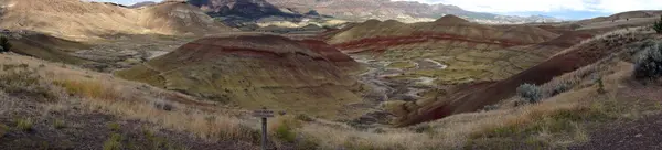 Målade Hills Panorama - John dag Fossil Beds nationalmonument — Stockfoto