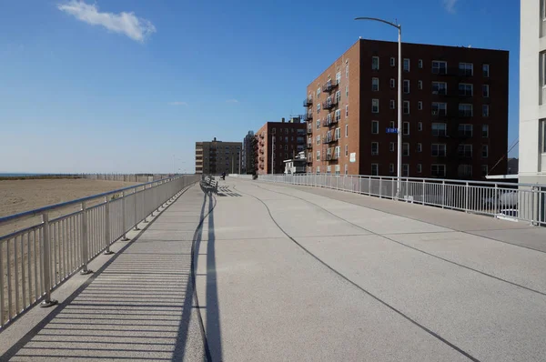 Rockaway Beach Boardwalk — Photo