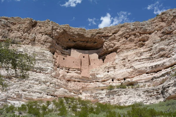 Yerli Amerikan Cliff konut Montezuma Castle