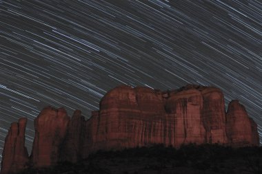 Star Trails katedral Rock Sedona Arizona üzerinde