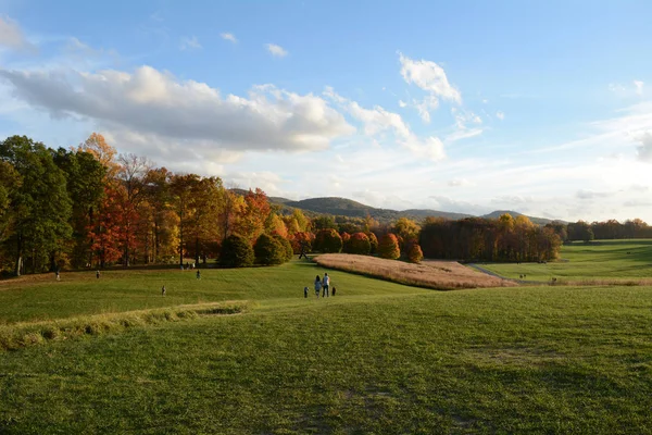 Follaje de otoño y Rolling Hills en el norte del estado de Nueva York —  Fotos de Stock