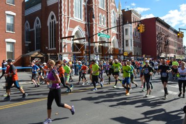 New York maratonunu Brooklyn Manhattan Caddesi Milton Street - 16 Kasım 2016