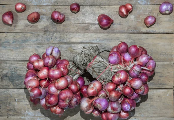 View from above  Shallots vegetables that are Thai herbs — Stock Photo, Image