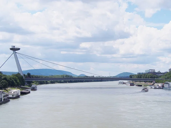 View of the capital of Slovakia Bratislava and the beautiful river Danube — Stock Photo, Image