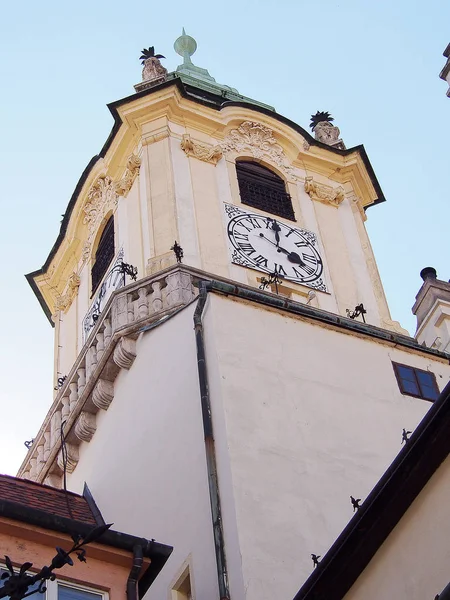 La hermosa decoración de Bratislava en el Danubio — Foto de Stock